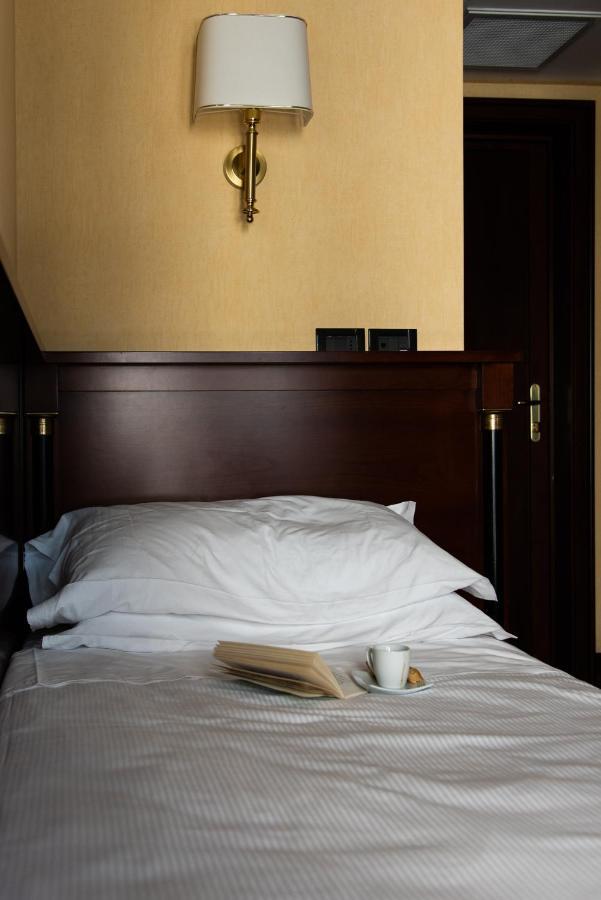 Hotel Petite Fleur روكاراسو المظهر الخارجي الصورة