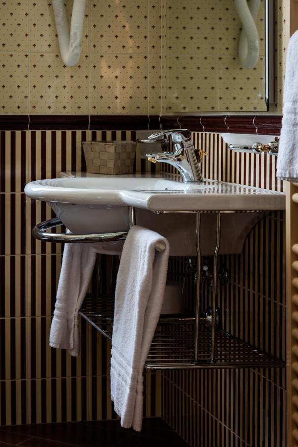 Hotel Petite Fleur روكاراسو المظهر الخارجي الصورة