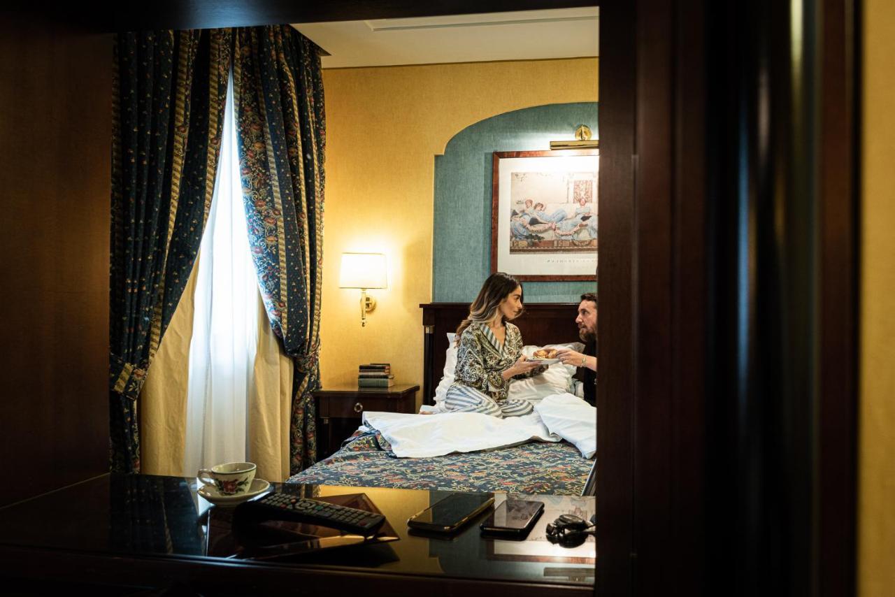 Hotel Petite Fleur روكاراسو المظهر الخارجي الصورة
