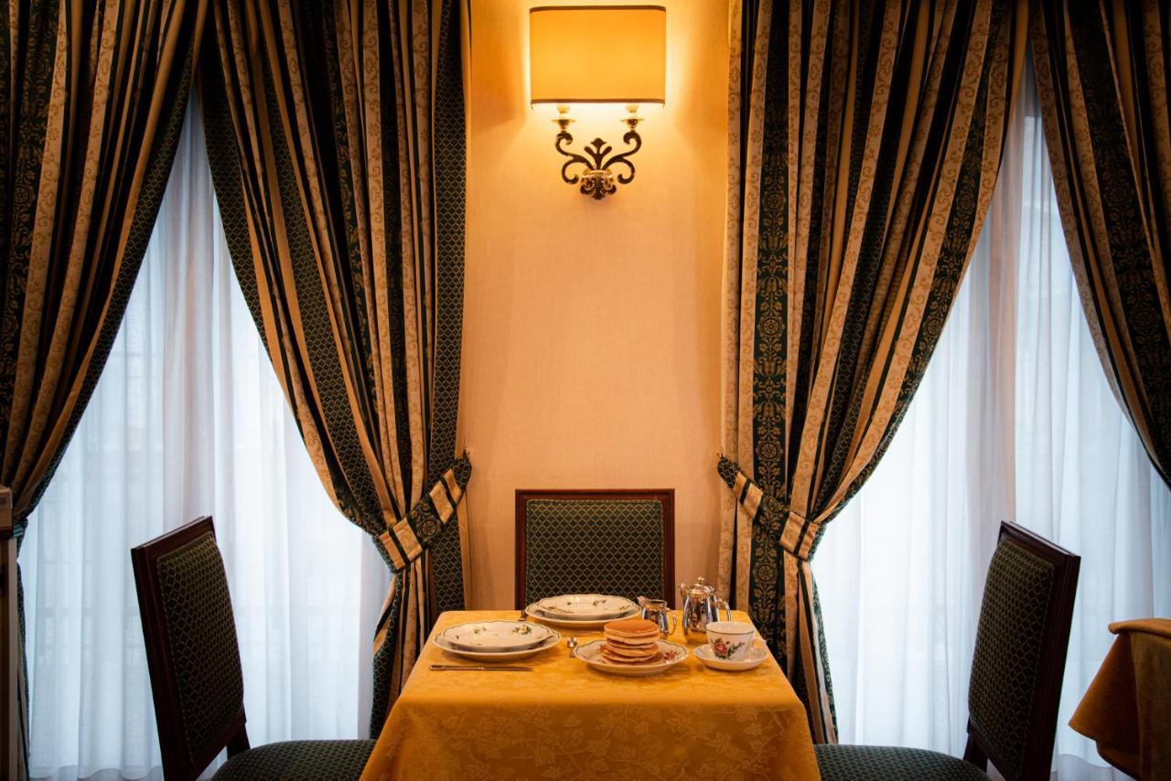 Hotel Petite Fleur روكاراسو المظهر الخارجي الصورة