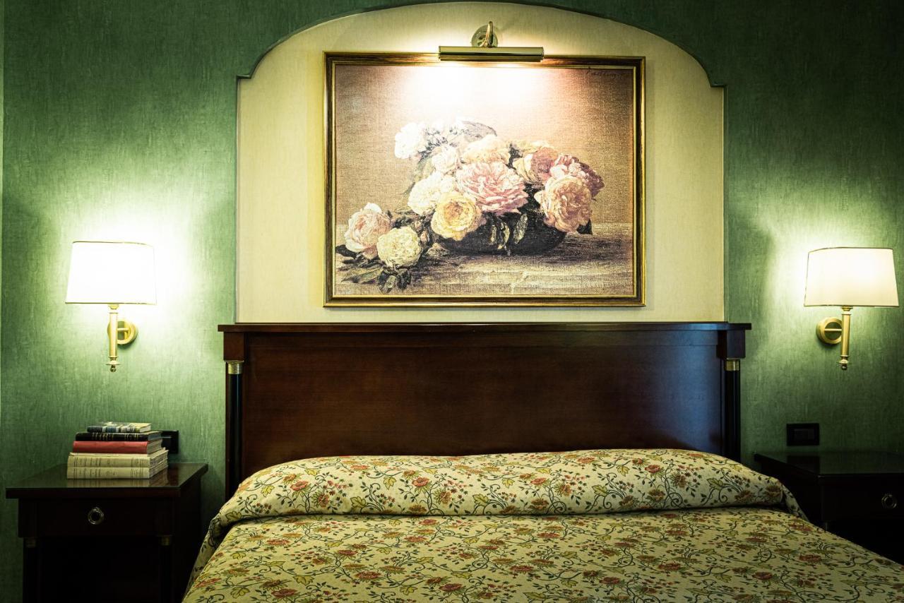 Hotel Petite Fleur روكاراسو المظهر الخارجي الصورة