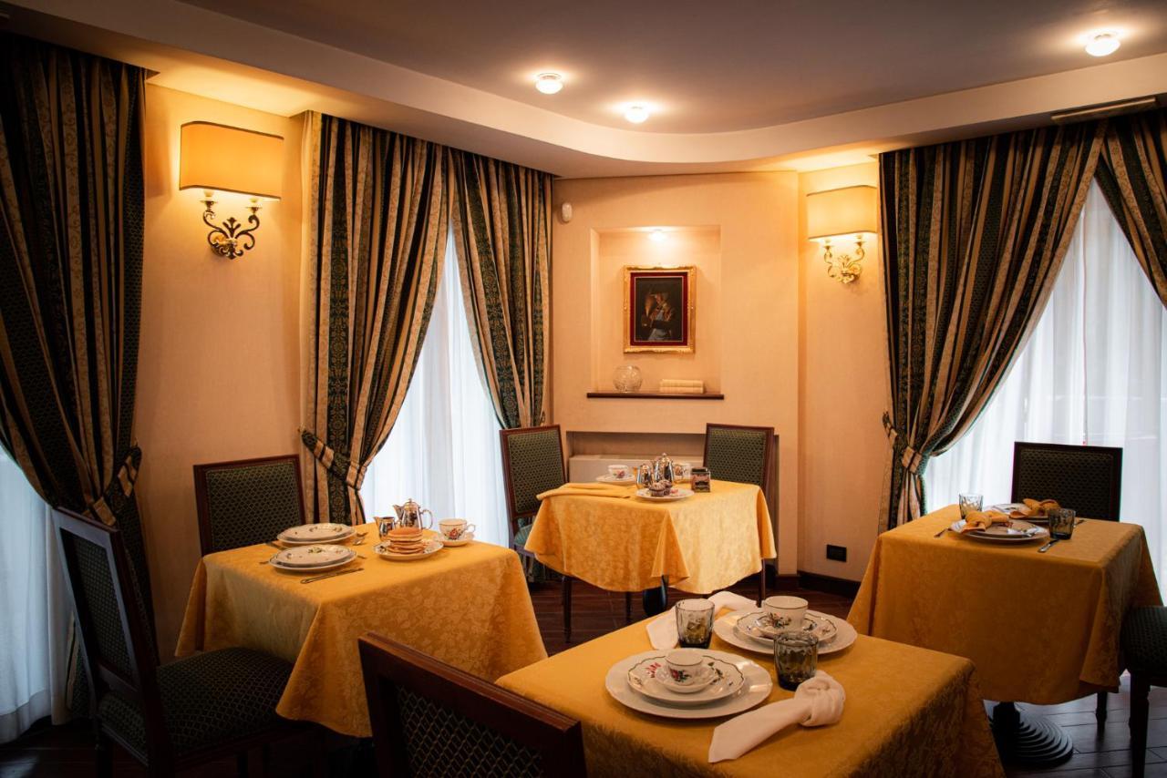 Hotel Petite Fleur روكاراسو المظهر الخارجي الصورة