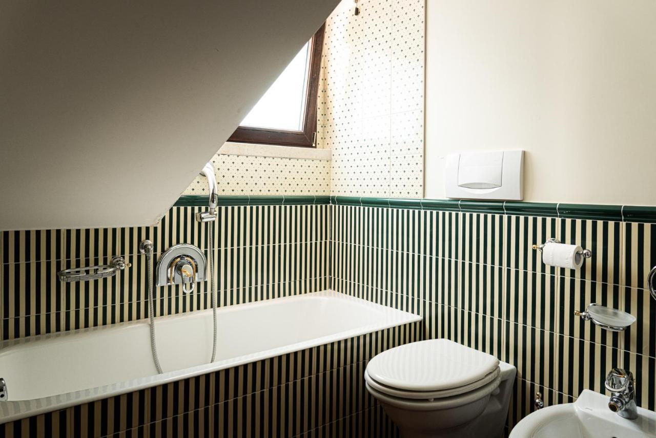 Hotel Petite Fleur روكاراسو المظهر الخارجي الصورة