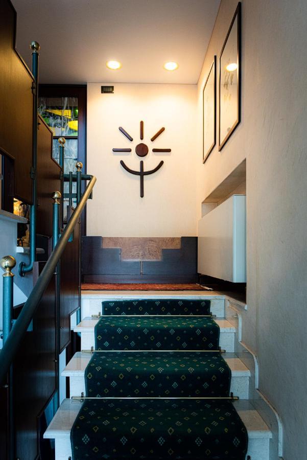 Hotel Petite Fleur روكاراسو المظهر الخارجي الصورة