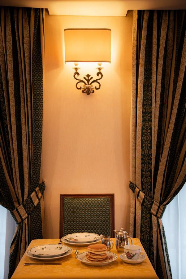 Hotel Petite Fleur روكاراسو المظهر الخارجي الصورة